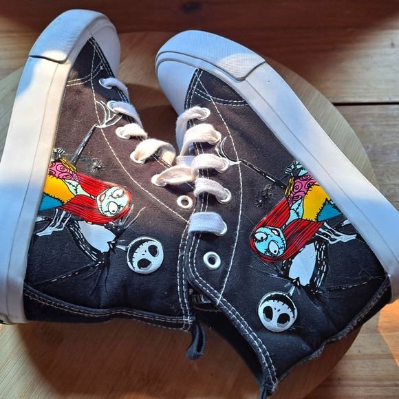 Disney Sneakers, Kid Size 1, Unisex, The Nightmare Before Christmas, High Tops - Picture 8 of 11